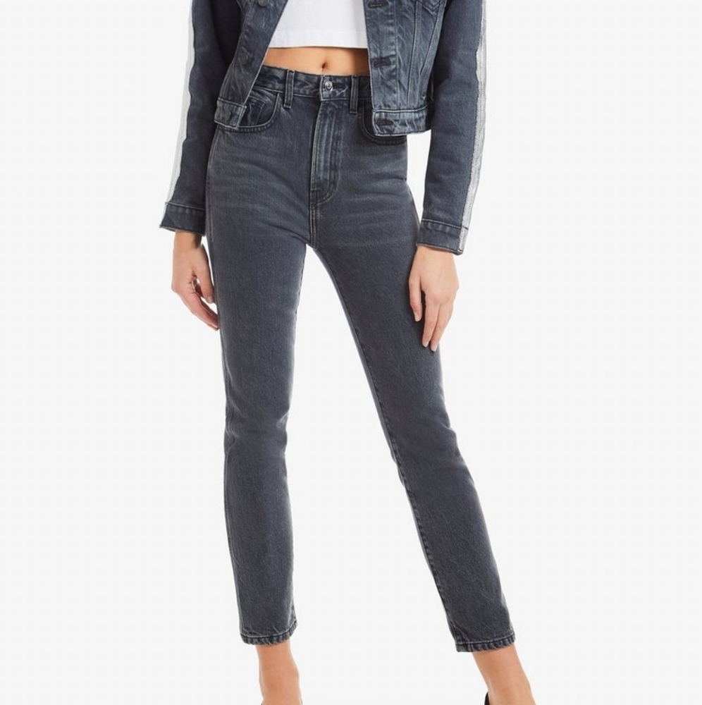 Jordache Vintage Black Straight High Rise Jeans